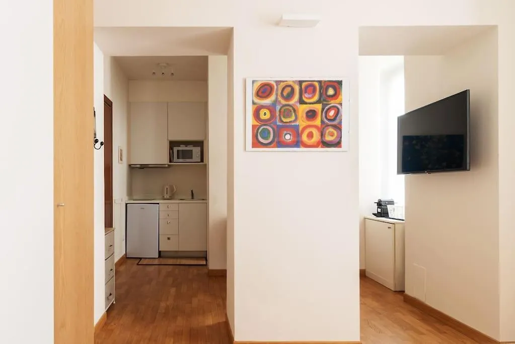 Studio Apartment Brera Milano